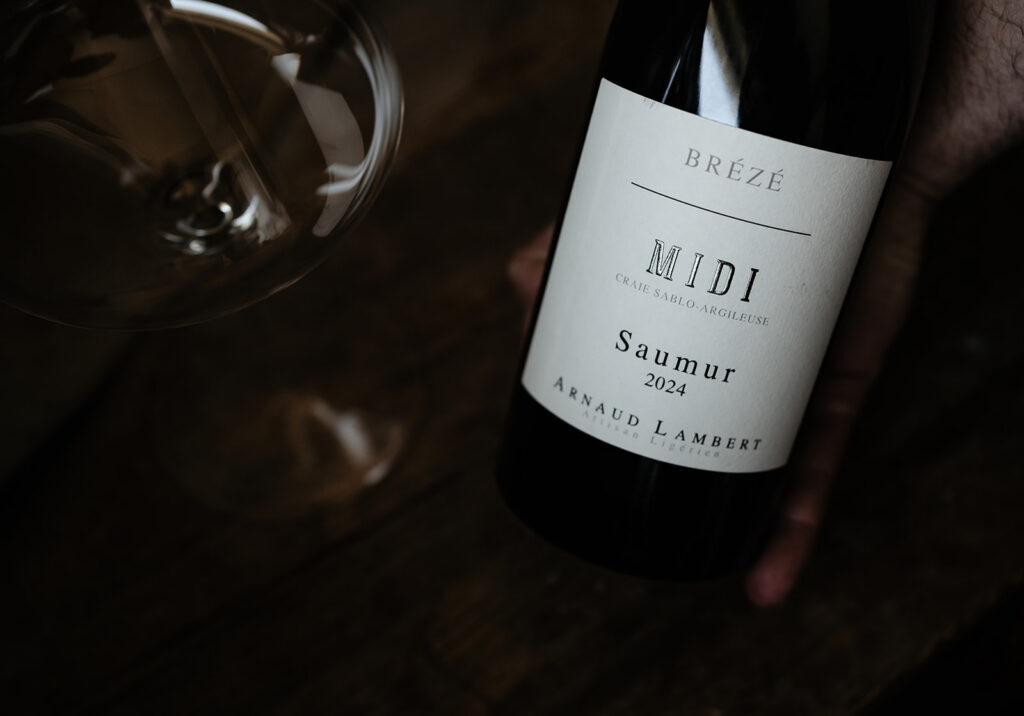 Torsdagsglaset: Midi Saumur 2024 – kalk, syra och precision från Brézé